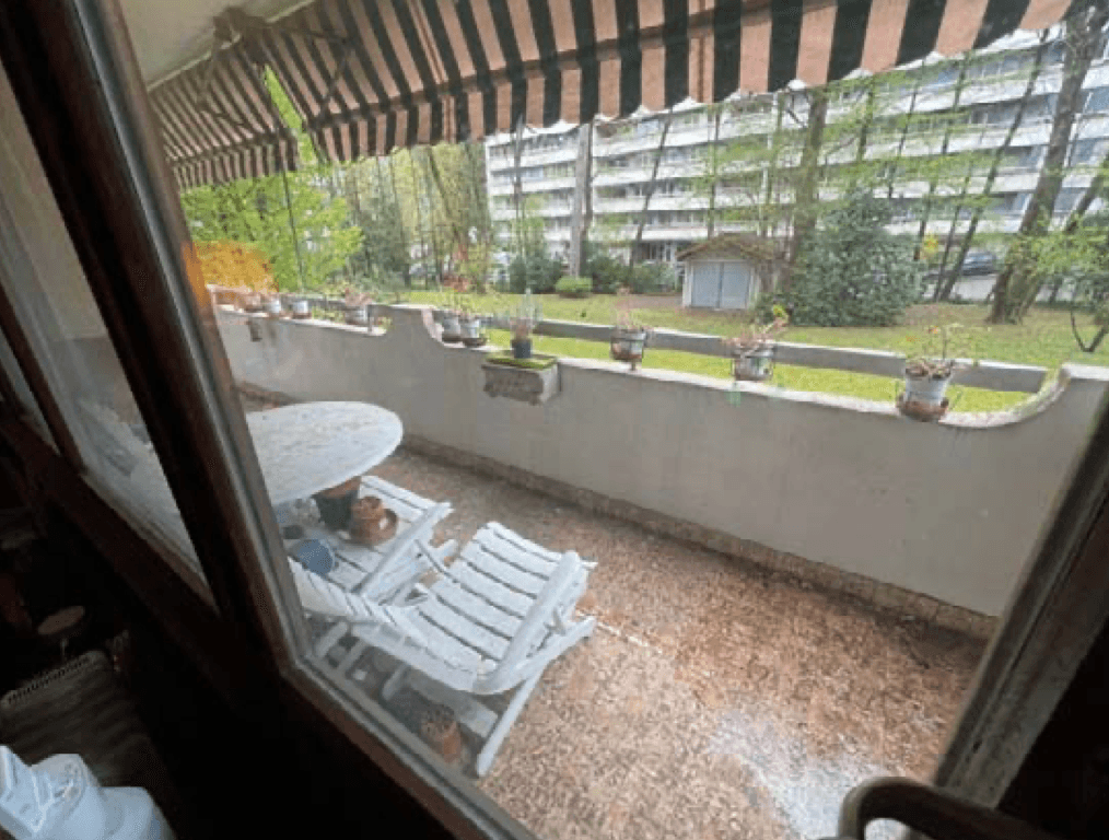 Property Inside Image perspectiv 3