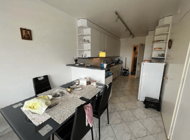 Property Inside Image perspectiv 4