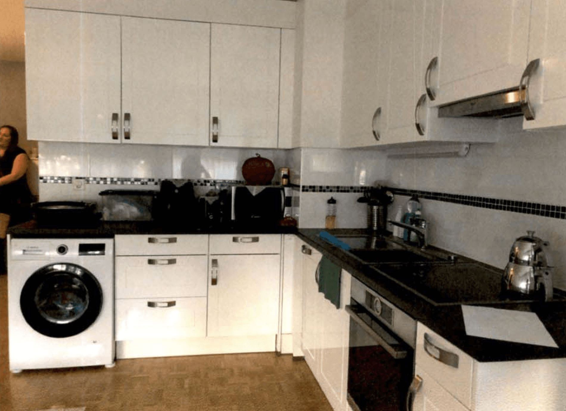 Property Inside Image perspectiv 4