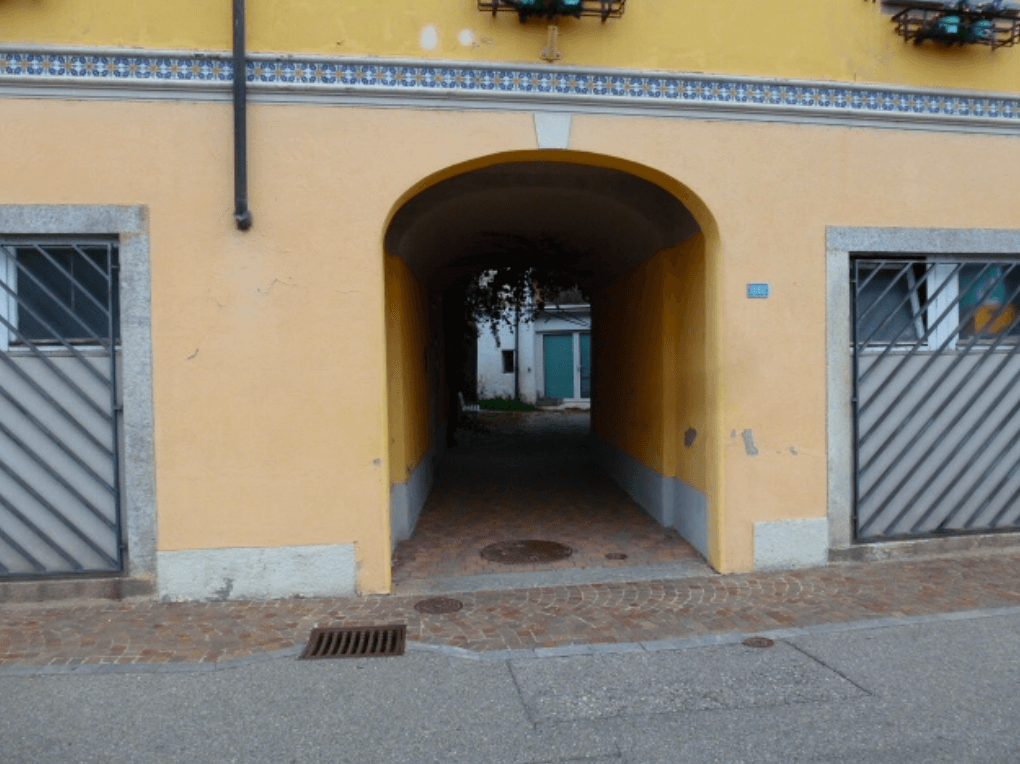 Property Inside Image perspectiv 1