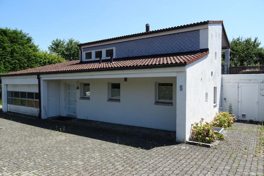 Property Inside Image perspectiv 1