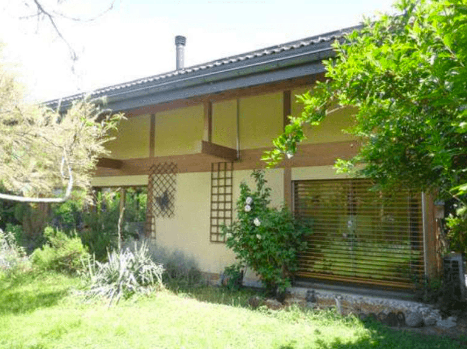 Property Inside Image perspectiv 3