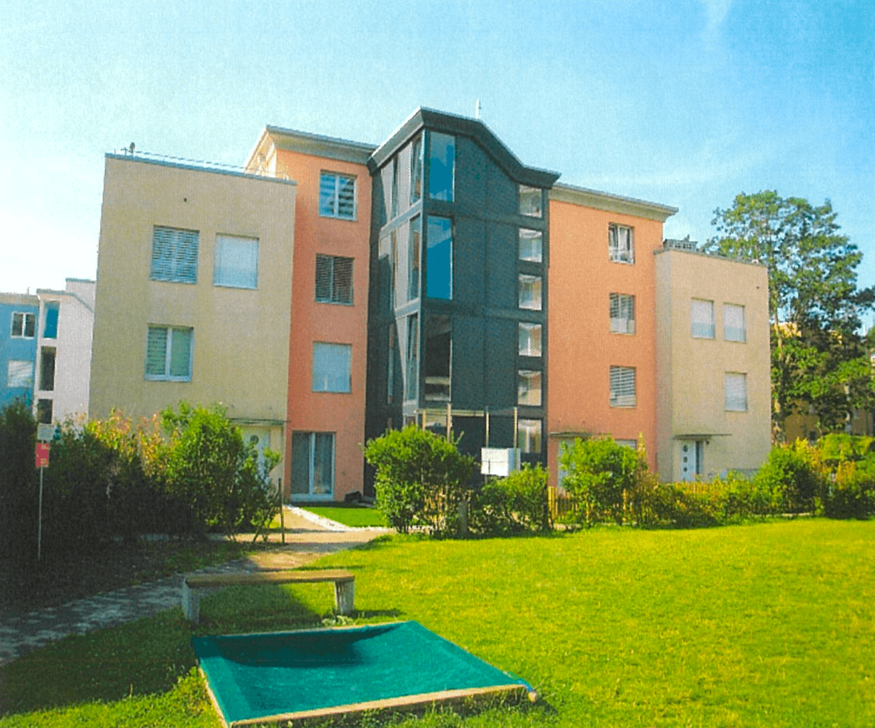 Property Inside Image perspectiv 1