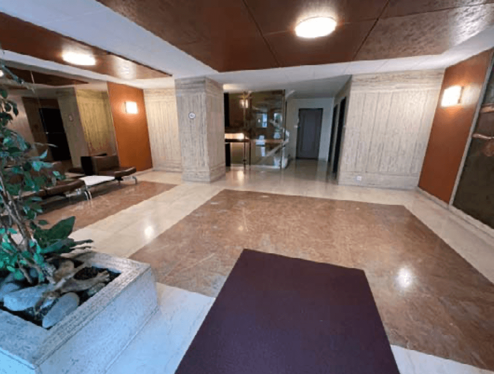 Property Inside Image perspectiv 2