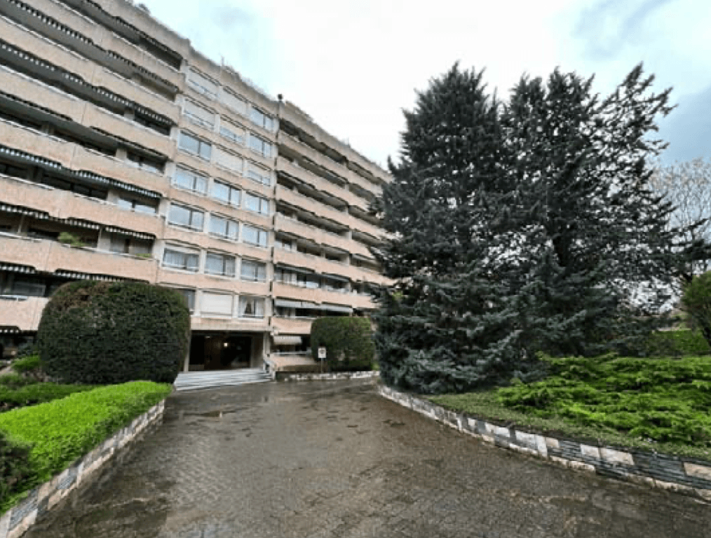 Property Inside Image perspectiv 1
