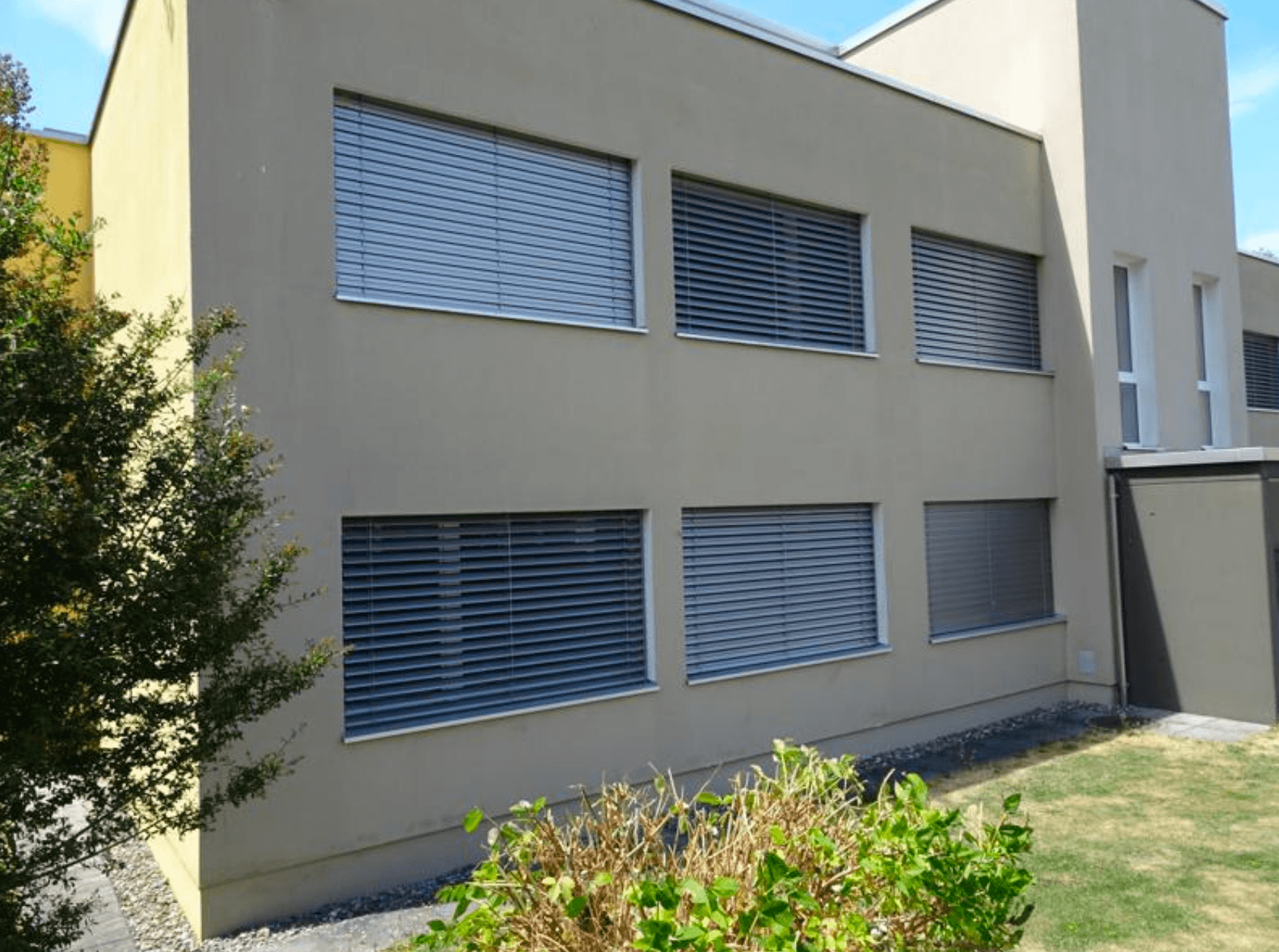 Property Inside Image perspectiv 4