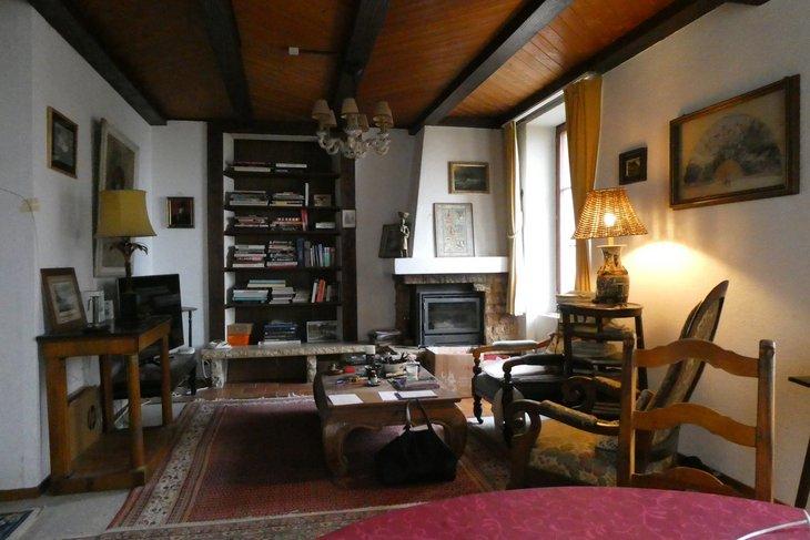 Property Inside Image perspectiv 4