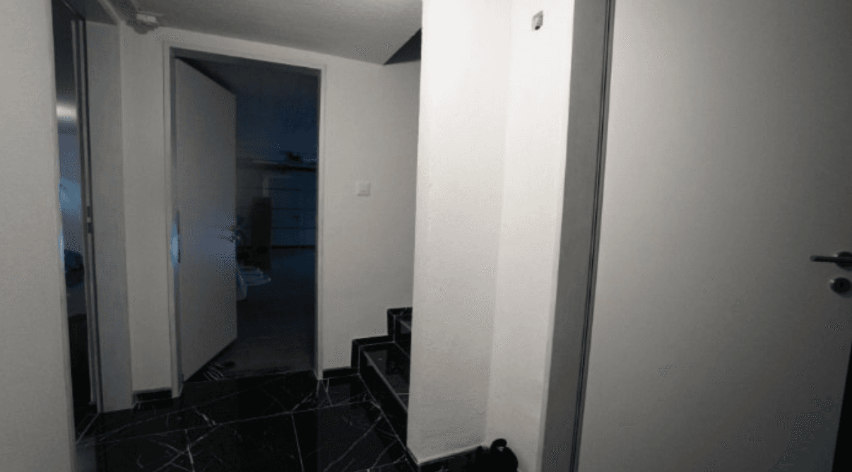 Property Inside Image perspectiv 1