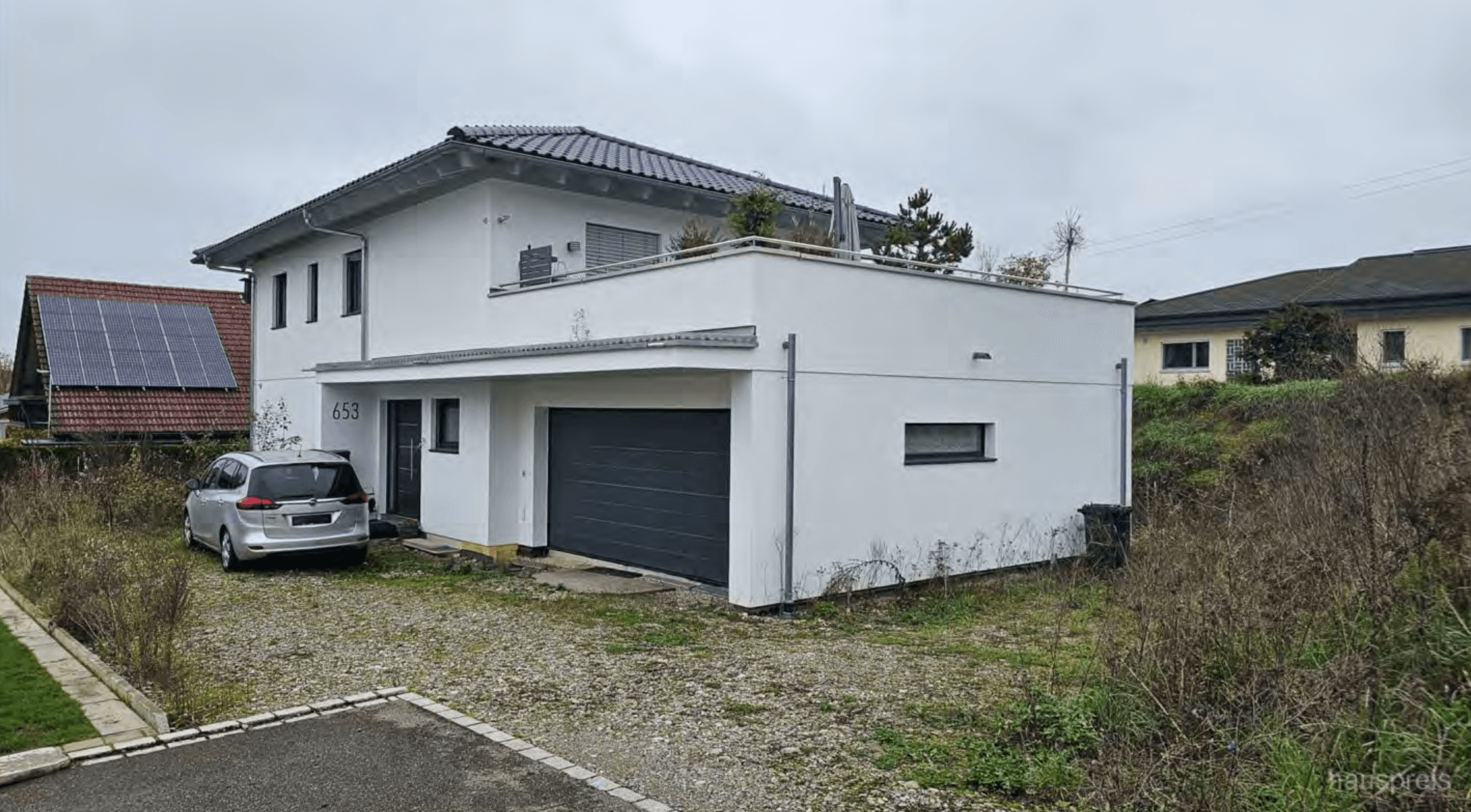 Property Inside Image perspectiv 1