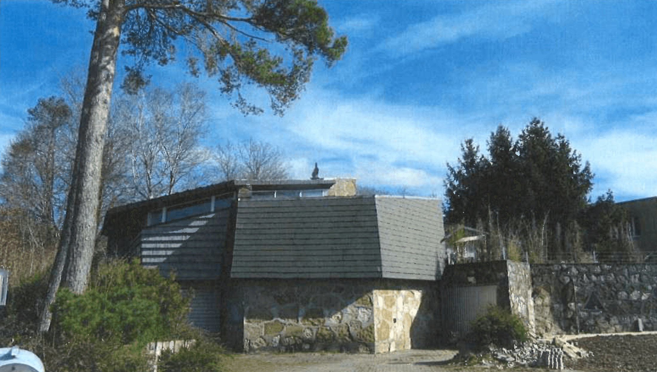 Property Inside Image perspectiv 1