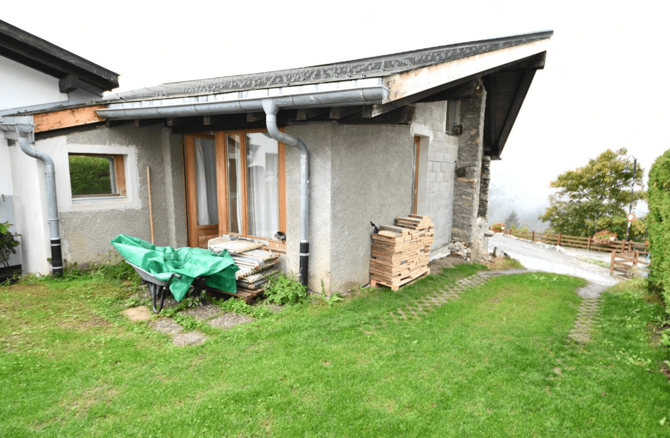 Property Inside Image perspectiv 3