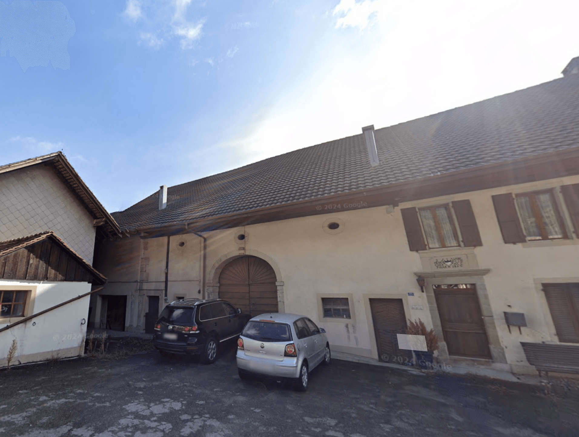 Property Inside Image perspectiv 3