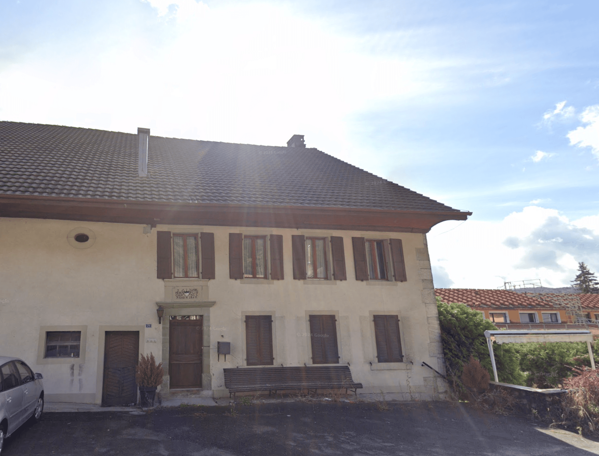 Property Inside Image perspectiv 2