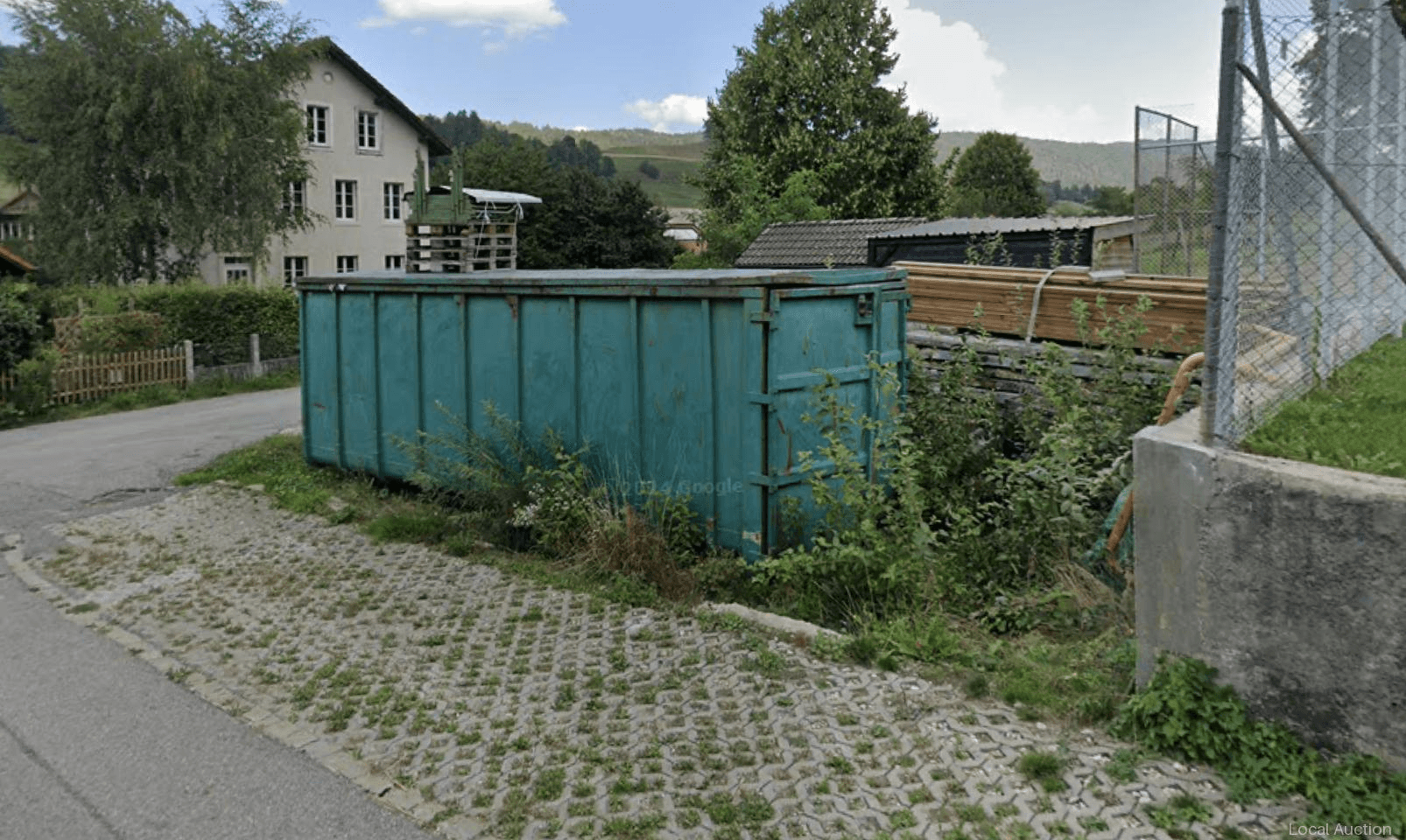 Property Inside Image perspectiv 1