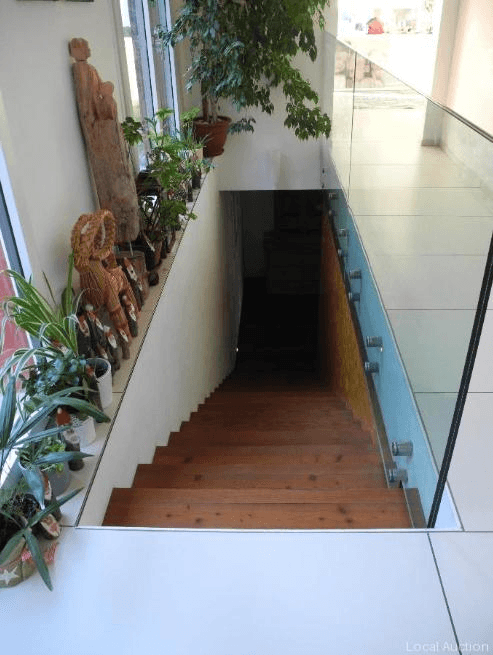 Property Inside Image perspectiv 4