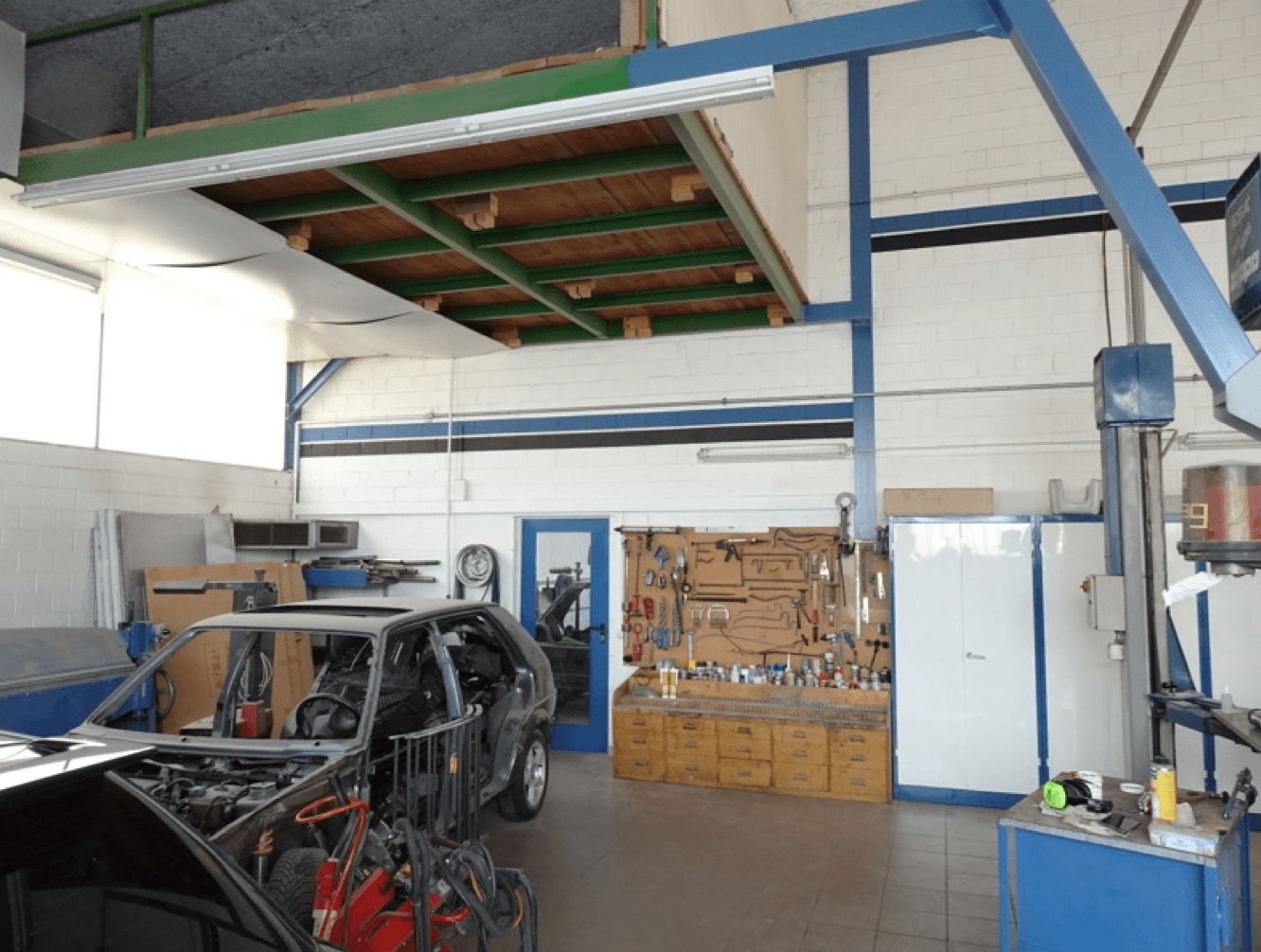 Property Inside Image perspectiv 2