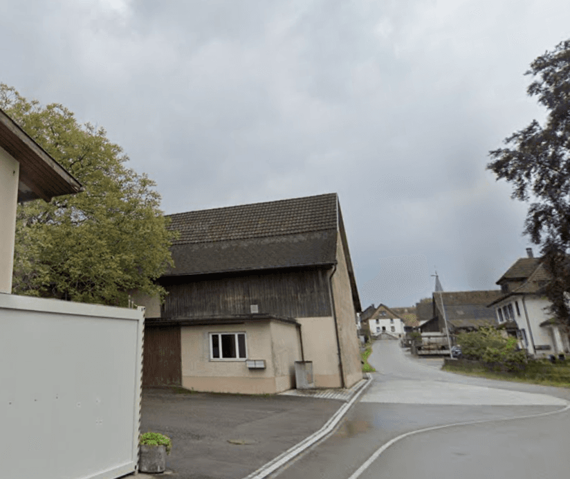 Property Inside Image perspectiv 3