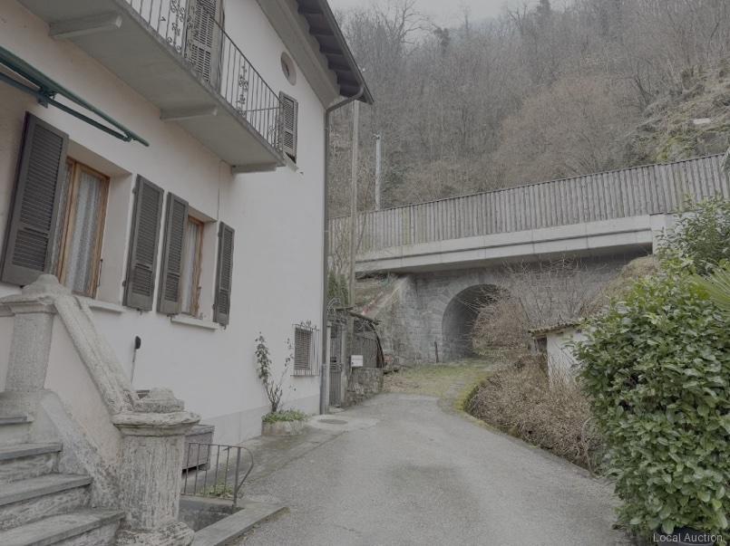 Property Inside Image perspectiv 4