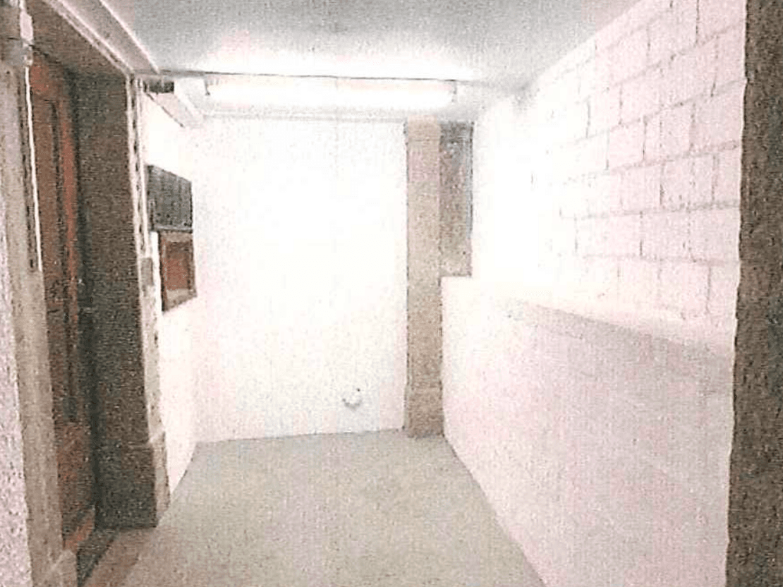Property Inside Image perspectiv 4