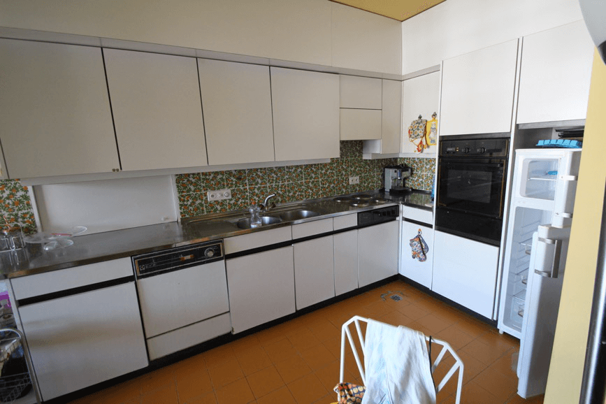 Property Inside Image perspectiv 4