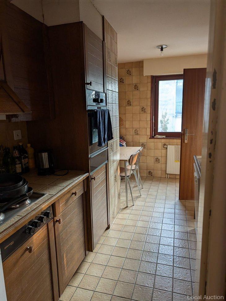 Property Inside Image perspectiv 2